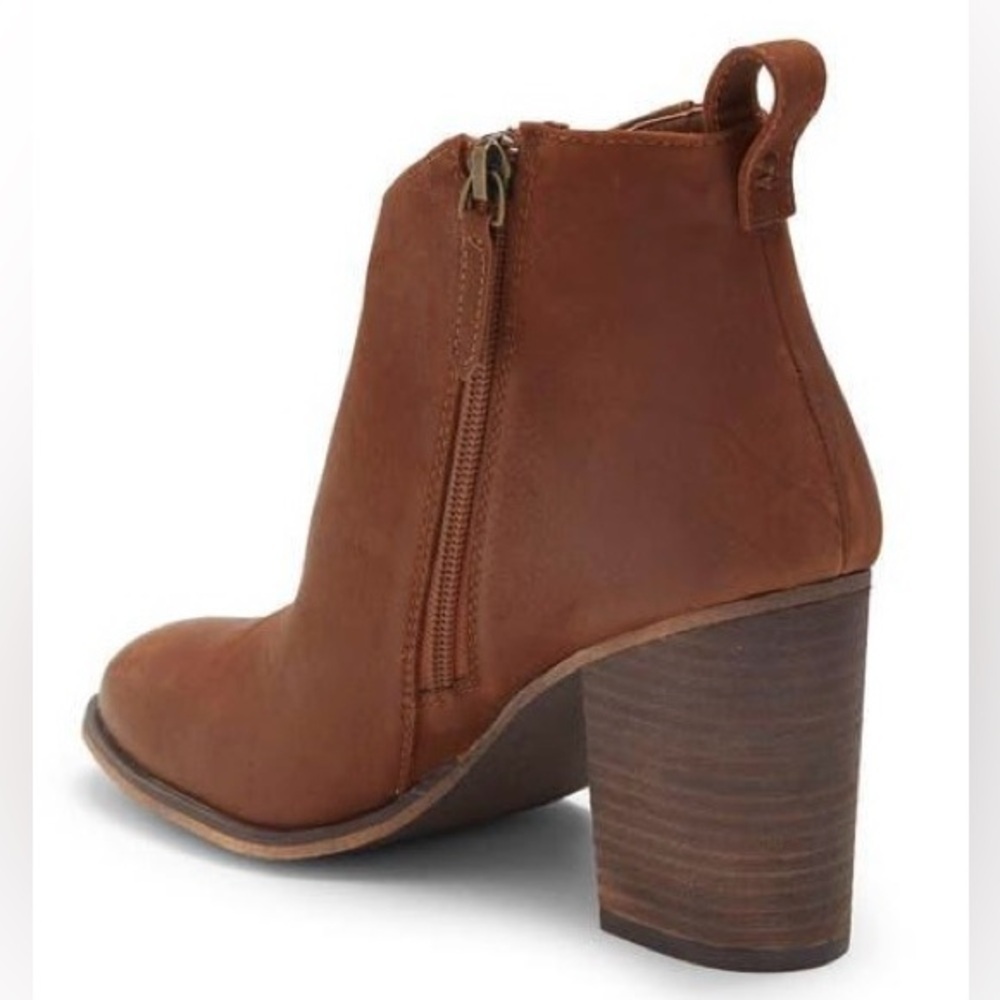 NEW w/o Tags B P Lance Brown Leather Block Heel Bootie Women's Size 8 - Picture 7 of 9